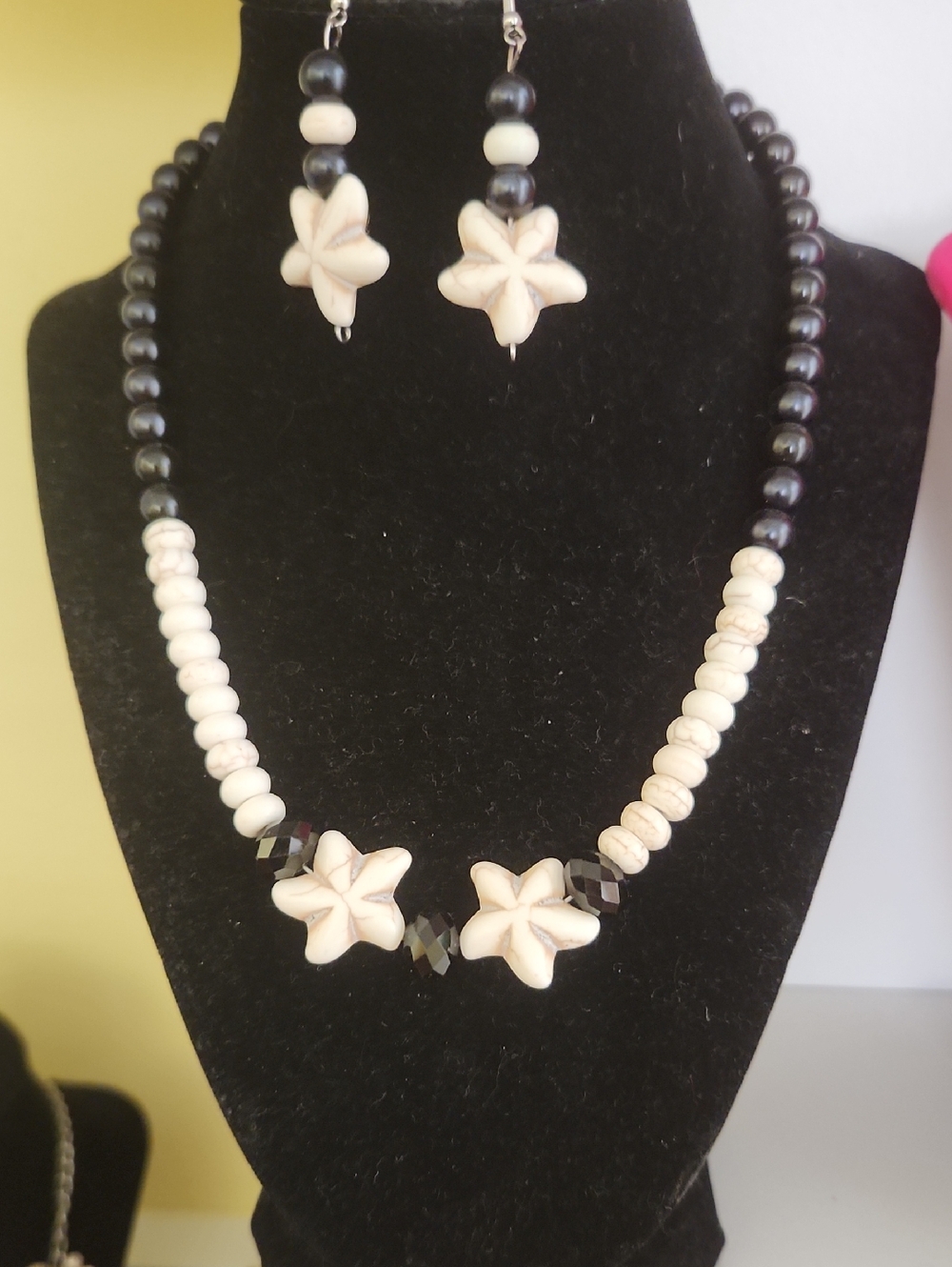 Black & Ivory Starflower Bead Necklace with Matching Earrings